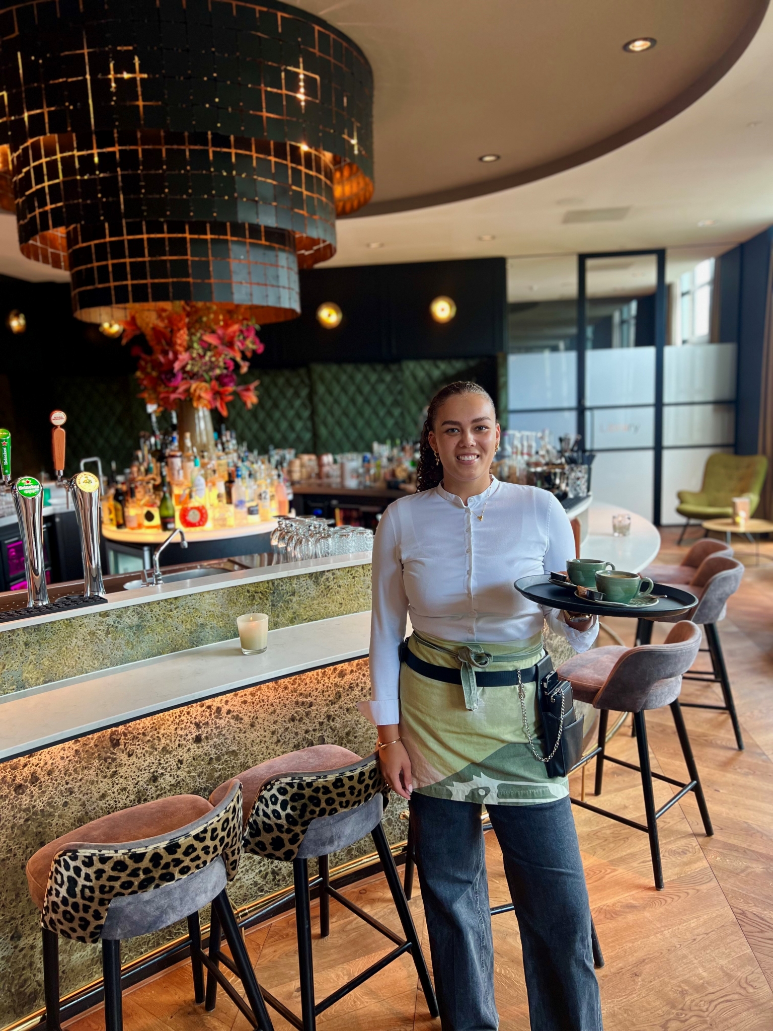 Medewerker bar/lounge