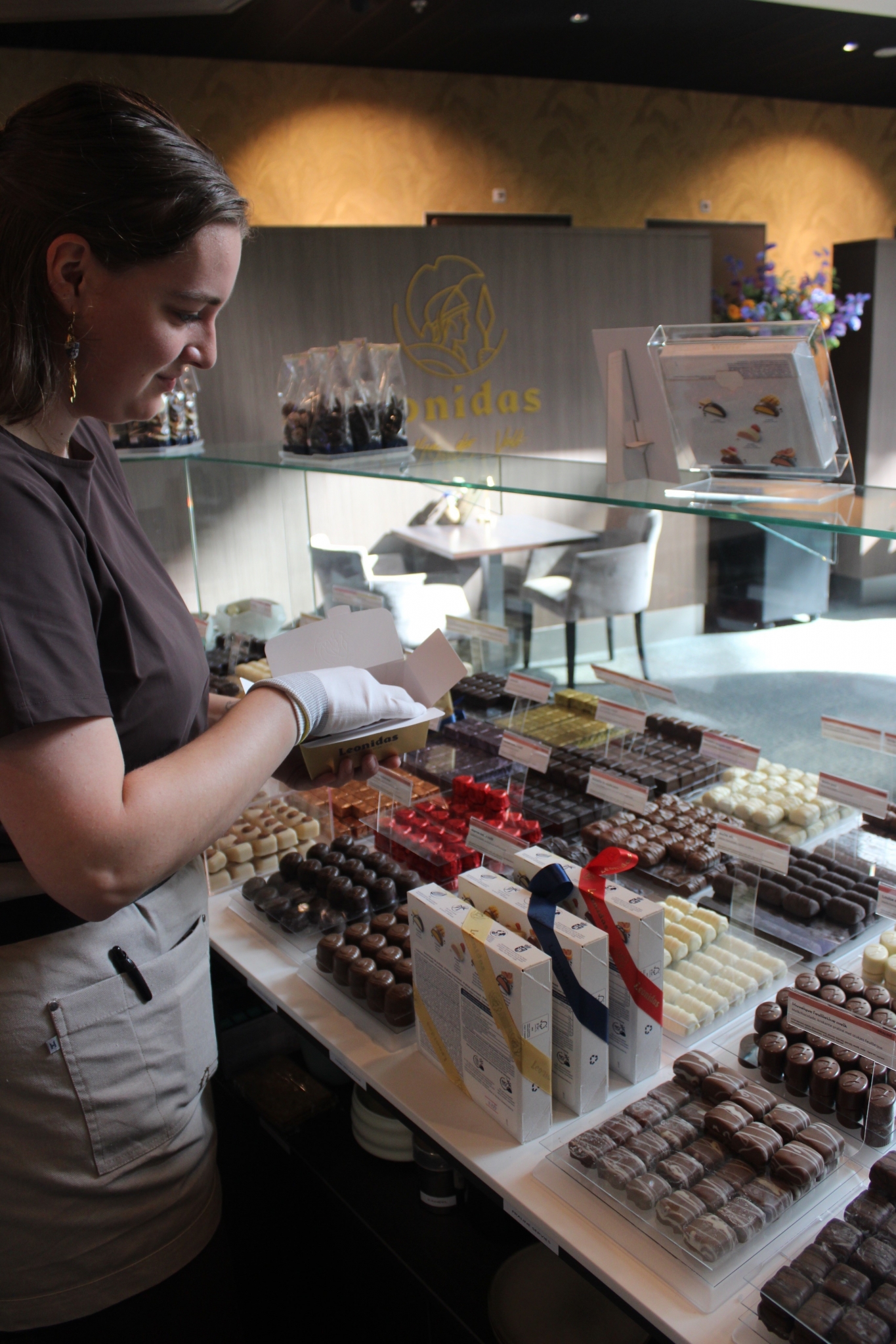 Medewerker bediening